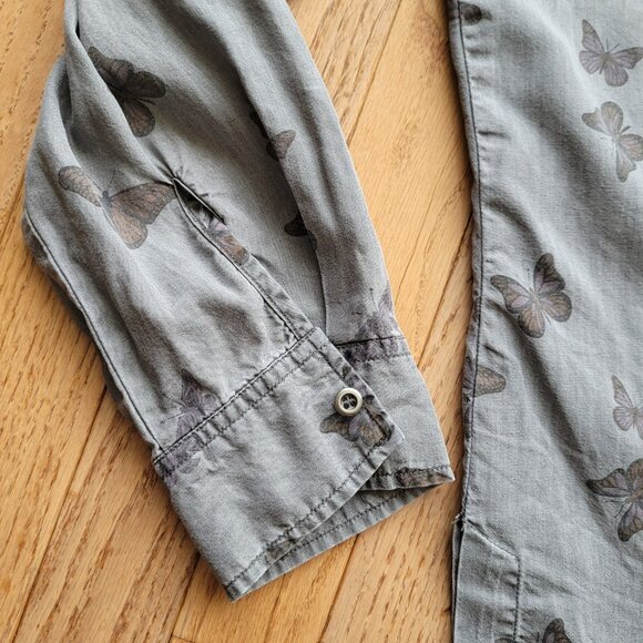 STANDARD GRACE Gray Butterfly Print Women's Shirt L - Picture 2 of 13